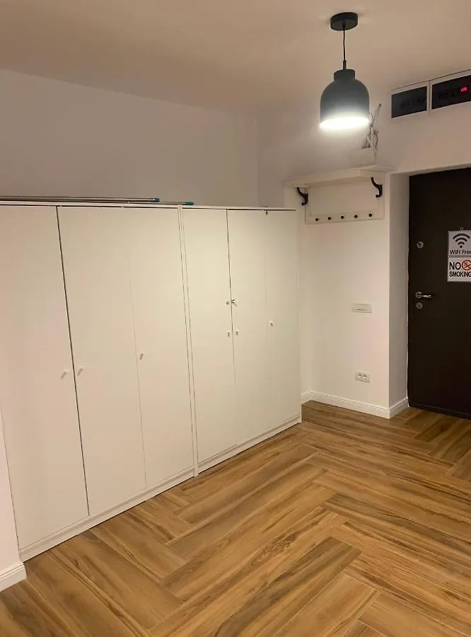 Studio Agg Bucharest 0*,  Romania